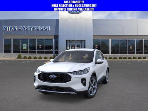 Star White Metallic Tri-Coat 2026 Ford Escape ST-Line Select