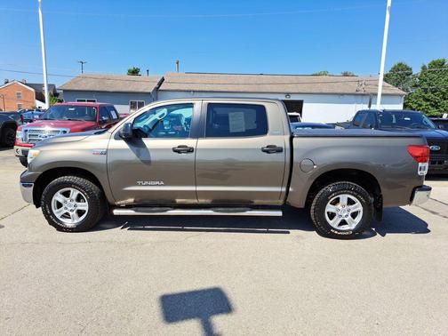 2011 Toyota Tundra Grade