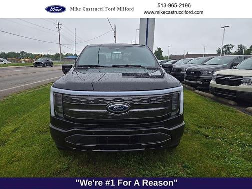 Agate Black Metallic 2023 Ford F-150 Lightning Platinum