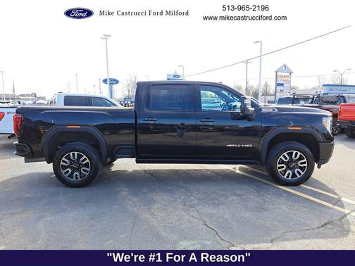 2023 GMC Sierra 3500 AT4