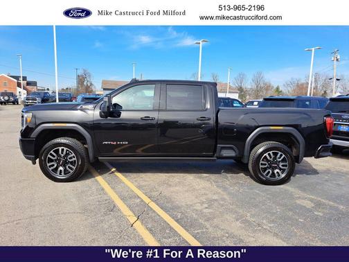 2023 GMC Sierra 3500 AT4