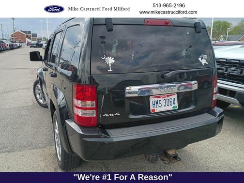 Black Forest Green Pearlcoat 2012 Jeep Liberty Sport