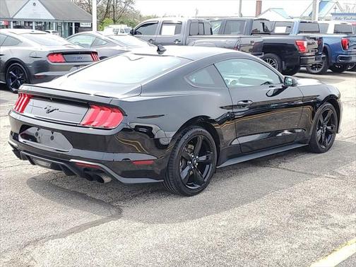 2021 Ford Mustang EcoBoost
