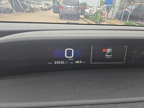 2022 Toyota Prius L