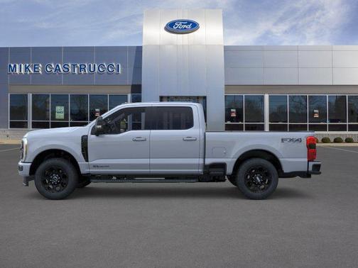 Glacier Gray Metallic Tri-Coat 2026 Ford F-250 Lariat