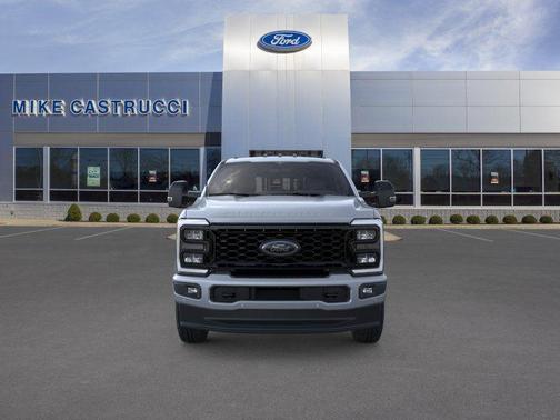 Glacier Gray Metallic Tri-Coat 2026 Ford F-250 Lariat