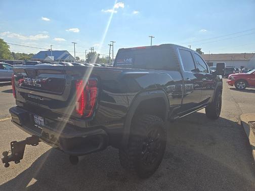 2023 GMC Sierra 3500 Denali