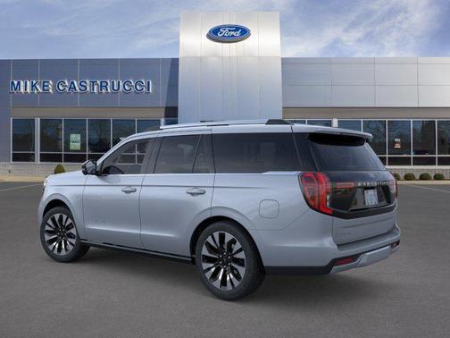 Glacier Gray Metallic Tri-Coat 2026 Ford Expedition Platinum