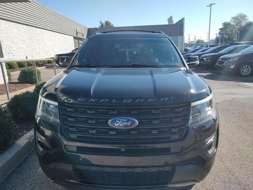 2017 Ford Explorer sport