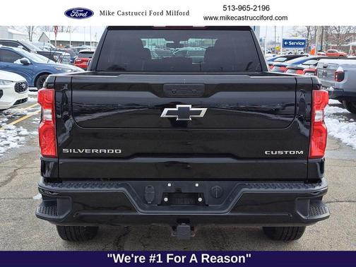 2022 Chevrolet Silverado 1500 Custom