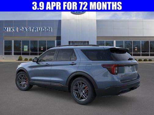 2025 Ford Explorer ST-Line
