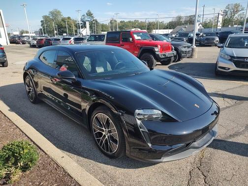 2021 Porsche Taycan 4