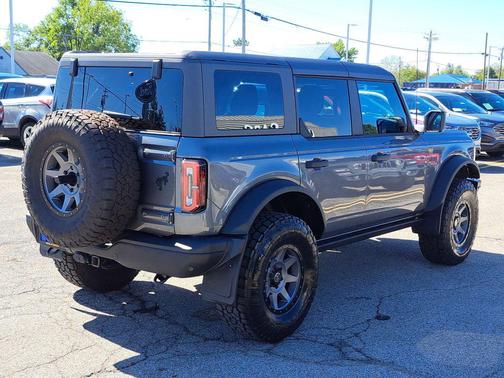 2023 Ford Bronco Badlands