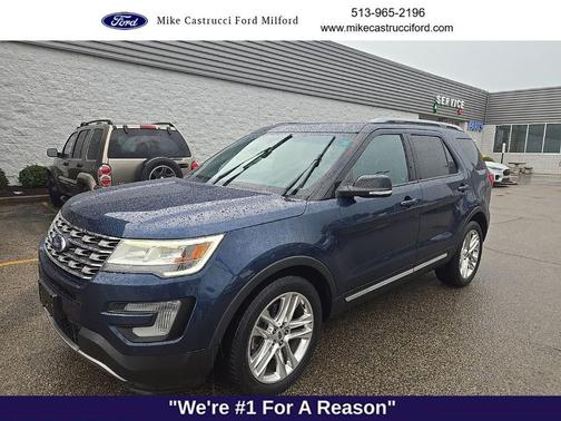 Blue Jeans Metallic 2017 Ford Explorer XLT