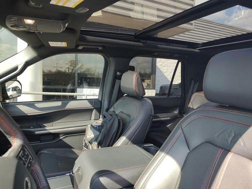 2024 Ford Expedition Timberline