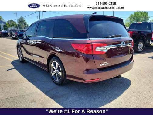 Deep Scarlet Pearl 2018 Honda Odyssey Touring