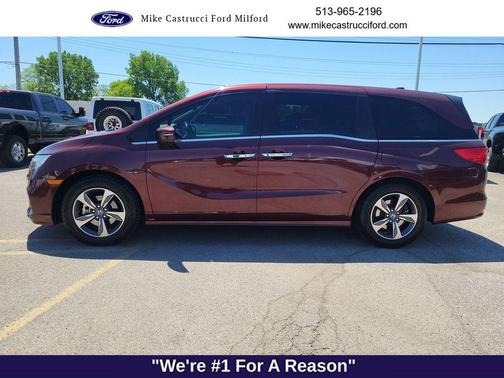 Deep Scarlet Pearl 2018 Honda Odyssey Touring
