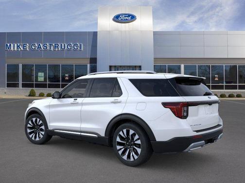 Star White Metallic Tri-Coat 2026 Ford Explorer Platinum
