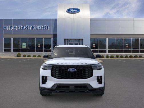 Space White Metallic 2026 Ford Explorer ST-Line