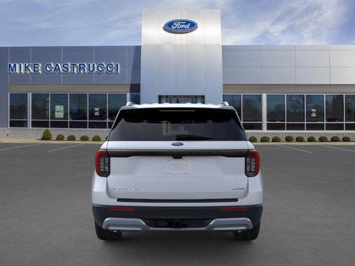Space White Metallic 2026 Ford Explorer Platinum