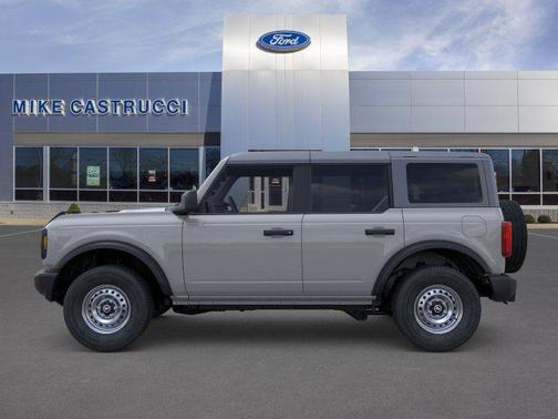 Avalanche Gray 2026 Ford Bronco Base