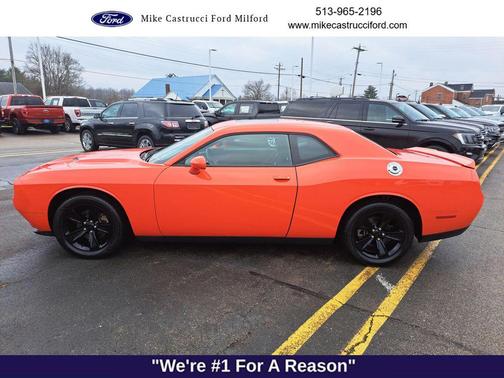2021 Dodge Challenger SXT