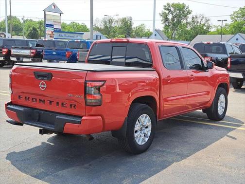 2022 Nissan Frontier SV