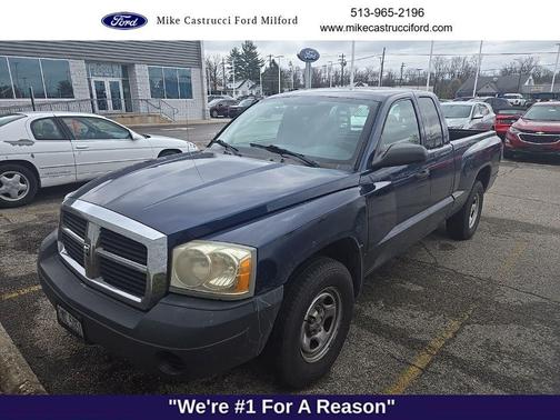 Blue 2005 Dodge Dakota ST Club Cab