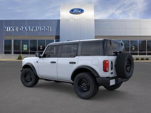 Oxford White 2026 Ford Bronco Big Bend