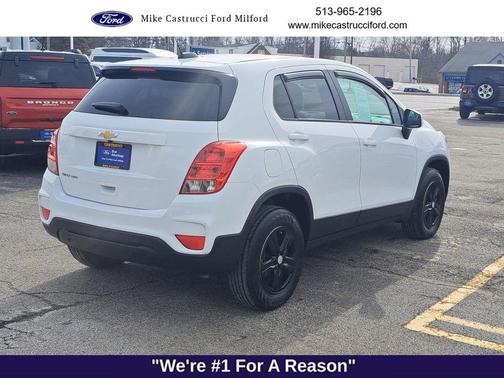 2022 Chevrolet Trax LS