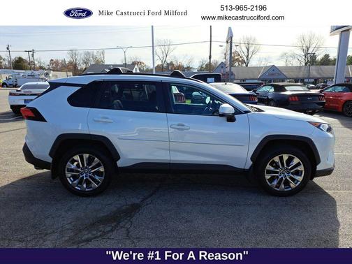 2021 Toyota RAV4 XLE Premium