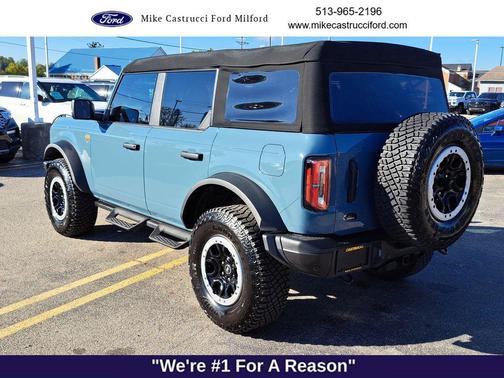 2023 Ford Bronco Badlands