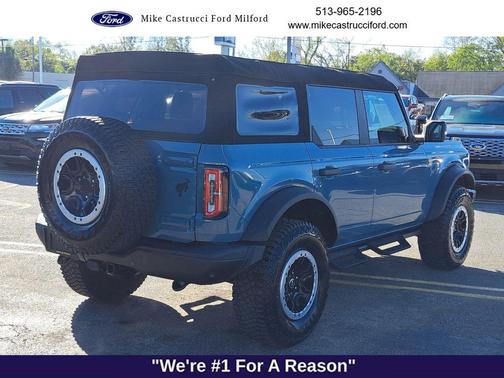 2023 Ford Bronco Badlands