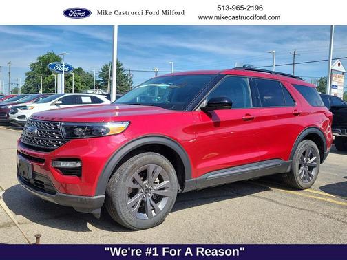 Rapid Red Metallic Tinted Clearcoat 2023 Ford Explorer XLT