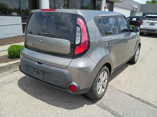 2016 Kia Soul Base