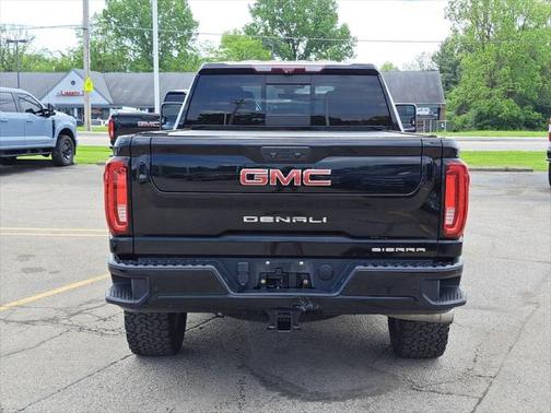 2020 GMC Sierra 2500 Denali