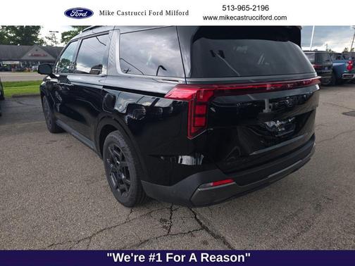Aurora Black Pearl 2026 Kia Carnival SX