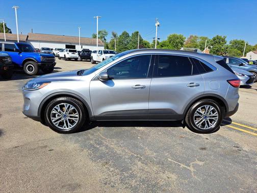 2021 Ford Escape SEL