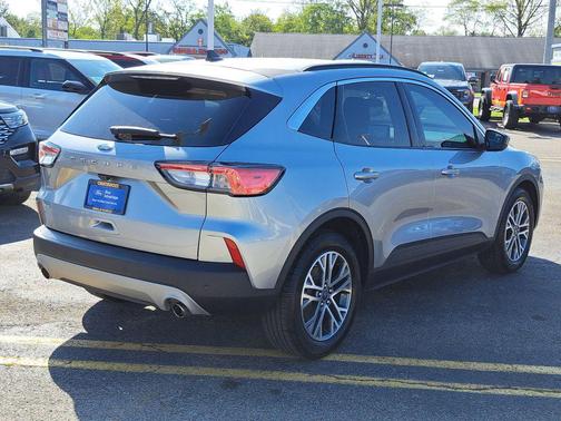 2021 Ford Escape SEL