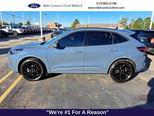 2024 Ford Escape ST-Line Elite