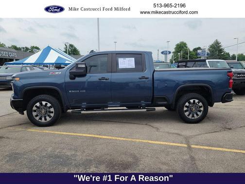 Lakeshore Blue Metallic 2025 Chevrolet Silverado 2500 Custom