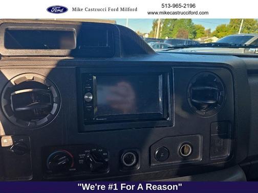 2011 Ford E350 Super Duty XL