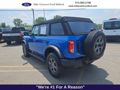Velocity Blue Metallic 2022 Ford Bronco Big Bend