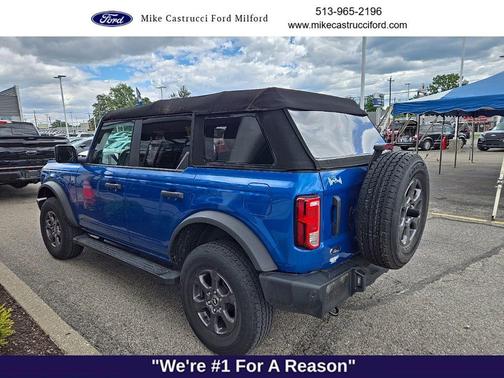 Velocity Blue Metallic 2022 Ford Bronco Big Bend