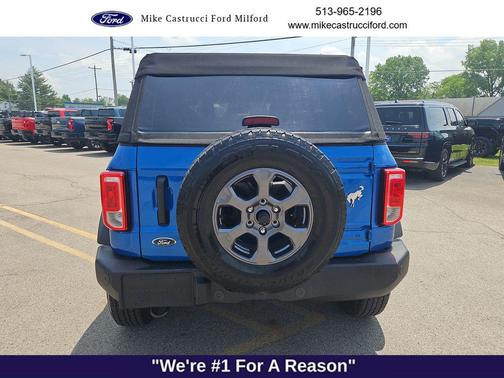 Velocity Blue Metallic 2022 Ford Bronco Big Bend
