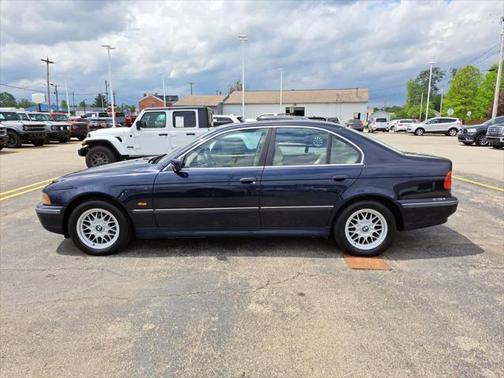 2000 BMW 528 528i