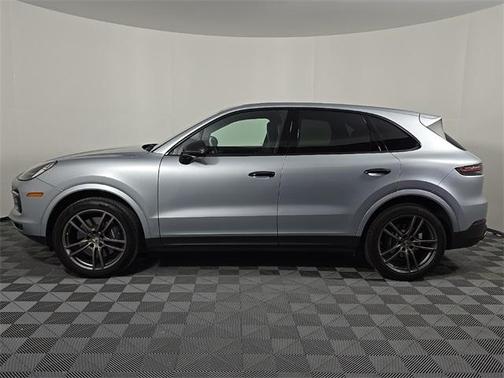 2023 Porsche Cayenne