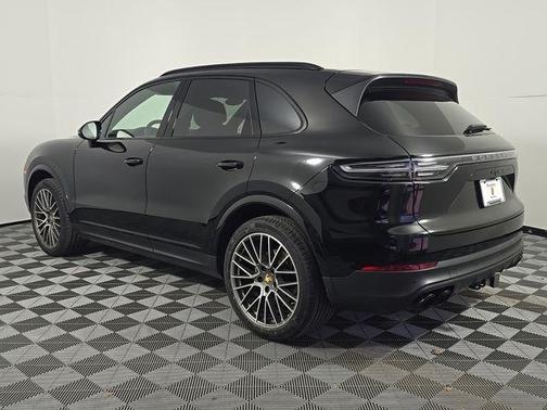 Black 2023 Porsche Cayenne Platinum Edition