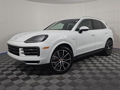 2026 Porsche Cayenne AWD