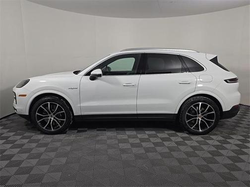2026 Porsche Cayenne AWD
